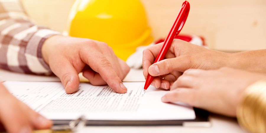 Bauvertrag unterschreiben erst nach eingehender Prüfung