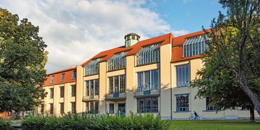   Hauptgebäude der BauhausUniversität Weimar 