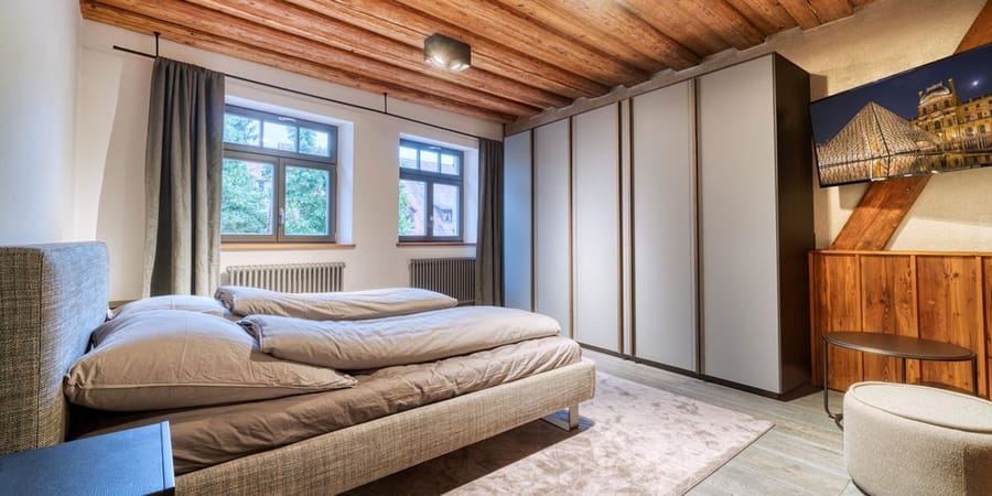 Schlafzimmer nach Smart Home Sanierung