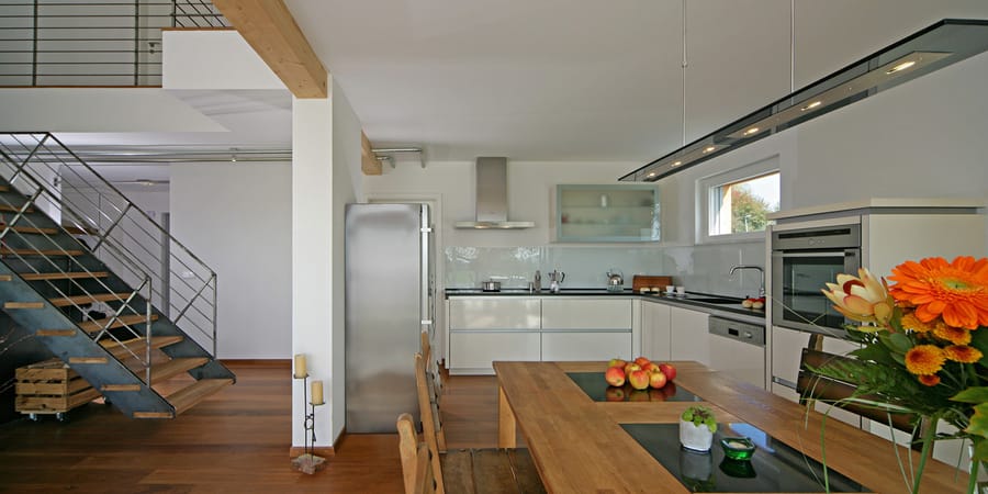offene Küche im Erdgeschoss Haus Lengwil - Keitel Haus