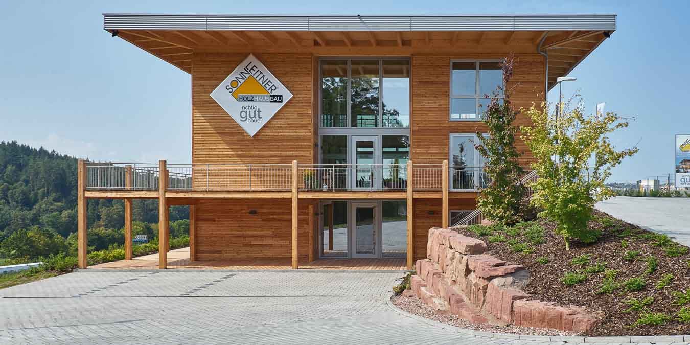 Das neue Kundenzentrum Holzbau in Wertheim von Sonnleitner