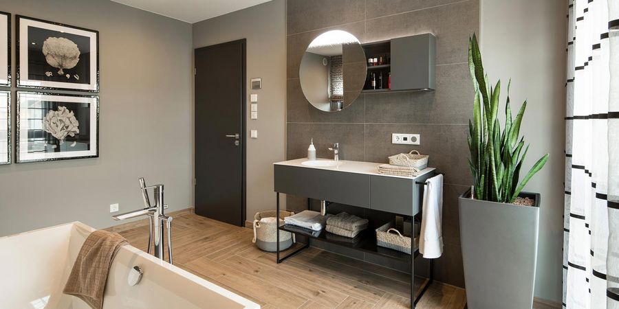luxuriöses Badezimmer im Musterhaus Giessen - MAXIM