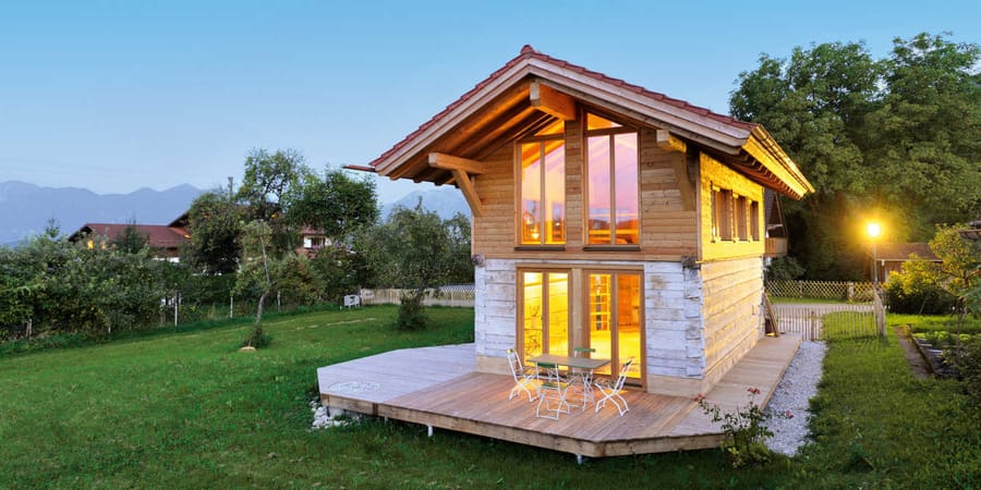 Tiny Haus in Blockbauweise aus Holz