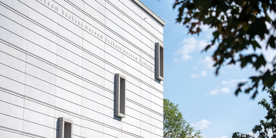 Bauhaus-Universität Weimar: Werkstätten, Ausstattung