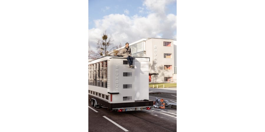 "Wohnmaschine" - Nachbau eines Teils des Bauhausgebäudes in Dessau - Mirko Mielke